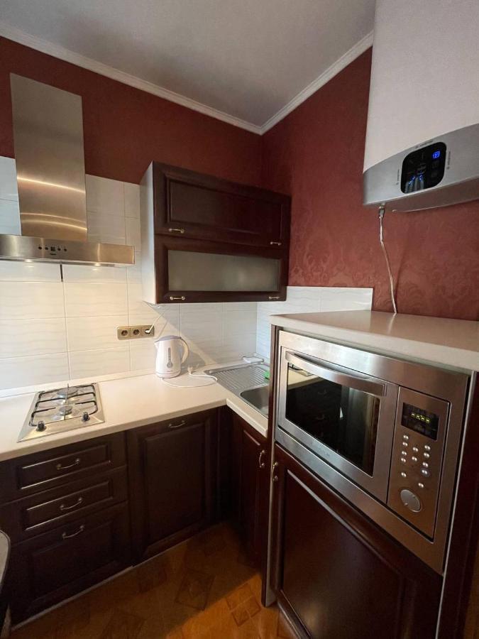 One Bedroom Kreschatik Str 4 Kiev Buitenkant foto